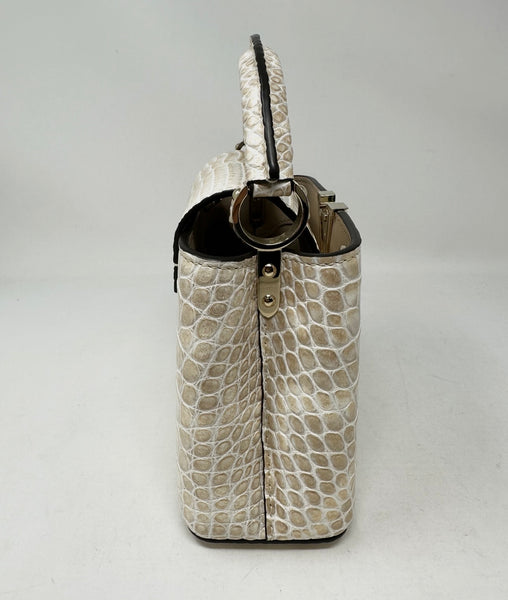 LOUIS VUITTON-Capucines-Small