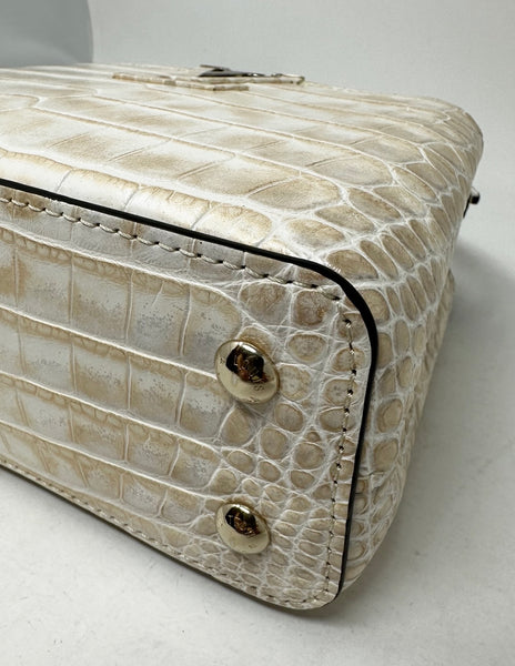 LOUIS VUITTON-Capucines-Small