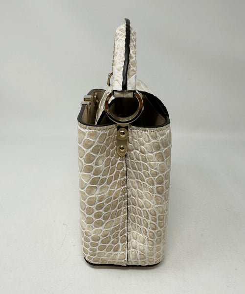 LOUIS VUITTON-Capucines-Small