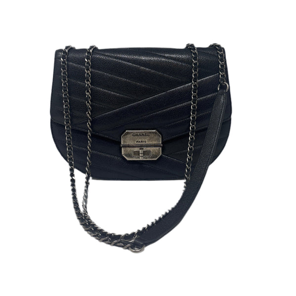 Chanel Goatskin 2.55 Chain Shoulder Bag/Crossbody-Black & Navy