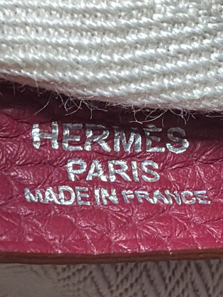 Hermès-Preloved-Victoria || 35 Raspberry Shoulder Tote Bag