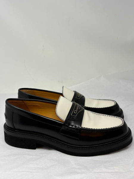 Dior-Preloved-Black/White Spectator Loafers