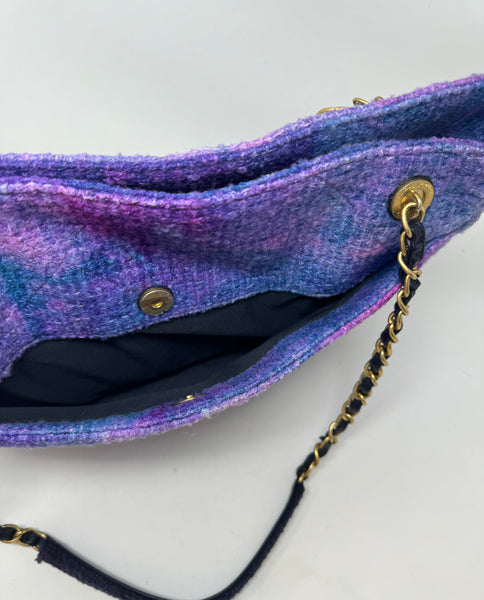 CHANEL-Purple Wool Tweed Tote-Extra Large