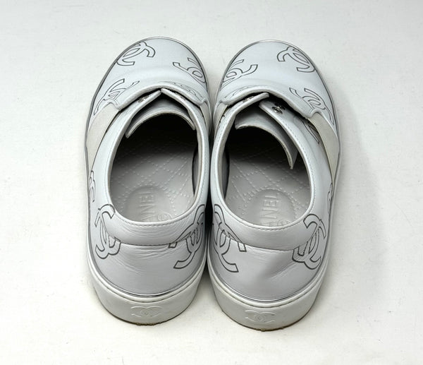 CHANEL-White Sneakers-Size 37.5