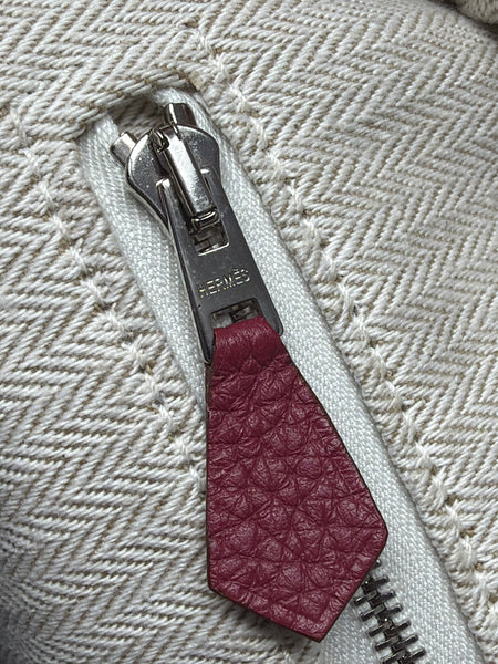 Hermès-Preloved-Victoria || 35 Raspberry Shoulder Tote Bag