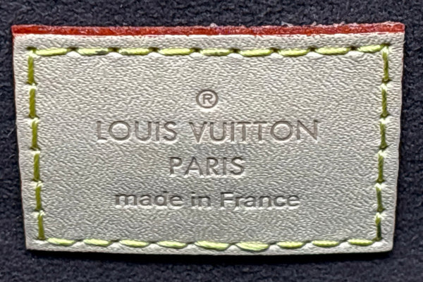 Louis Vuitton Metis Bag