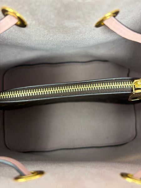 Louis Vuitton-Preloved-Rose Poudre/Monogram Néonoé MM