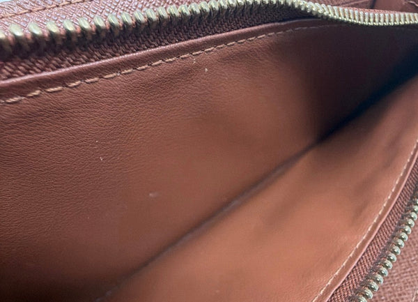 Louis Vuitton-Preloved-Sarah Wallet