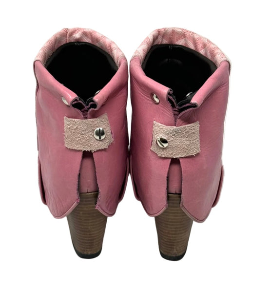 SENDRA BOOTS-Pink-Size 9