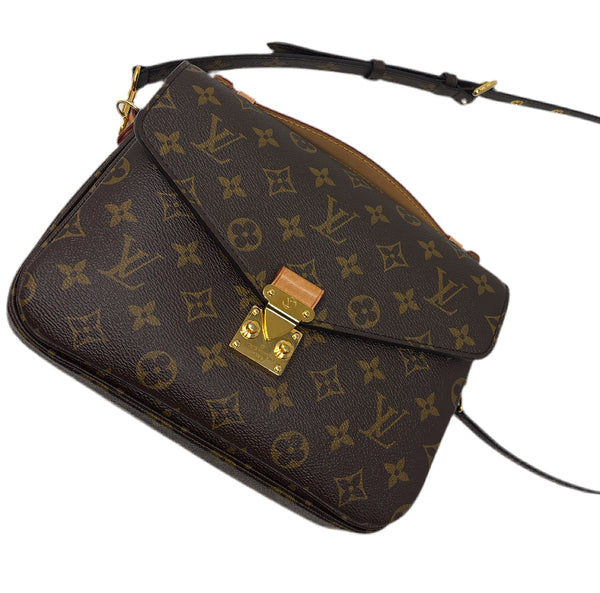 Louis Vuitton Metis Bag