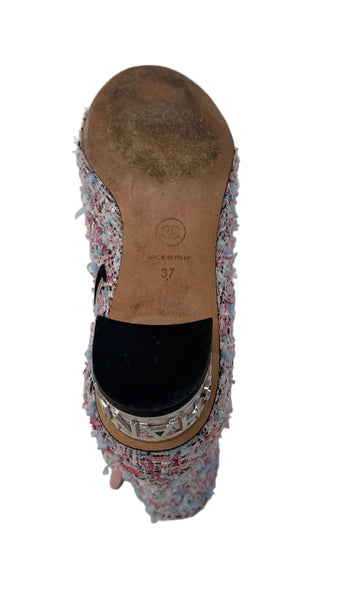 Chanel Pink Tweed Boots Sz-37