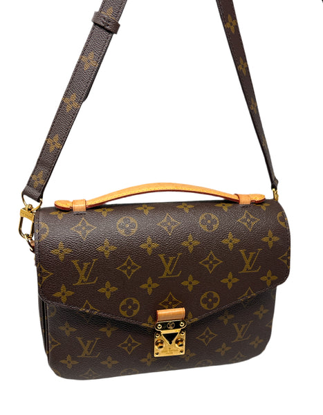 Louis Vuitton Monogram Pochette Metis