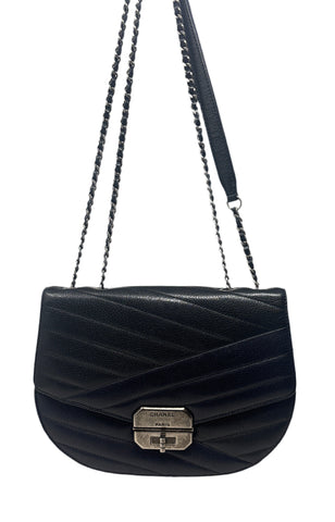 シャネル CHANEL CHANEL ピアス ABE100 Y02003 ラインストーン