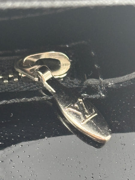 Louis Vuitton Black Epi Clutch