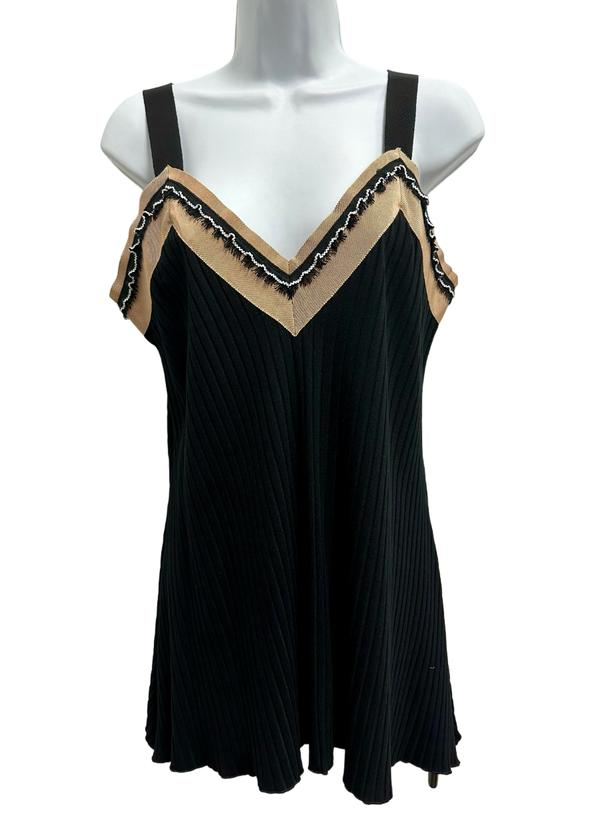 DOROTHEE SCHUMACHER-RIB V-NECK TOP size 4