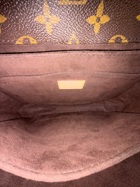 Louis Vuitton-Preloved-Pochette Métis With Dustbag & Box