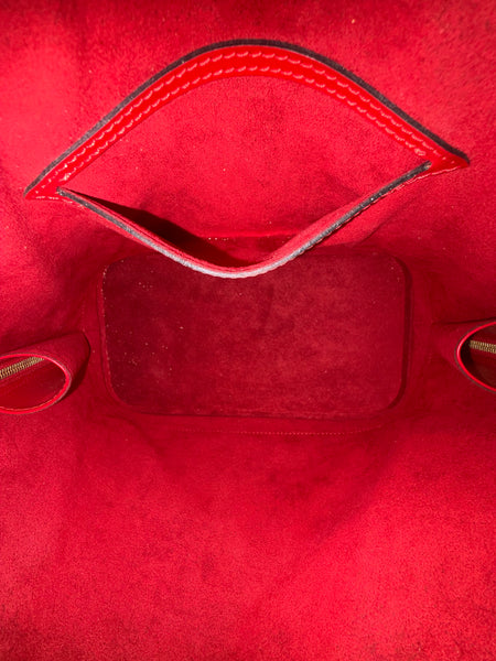Louis Vuitton-