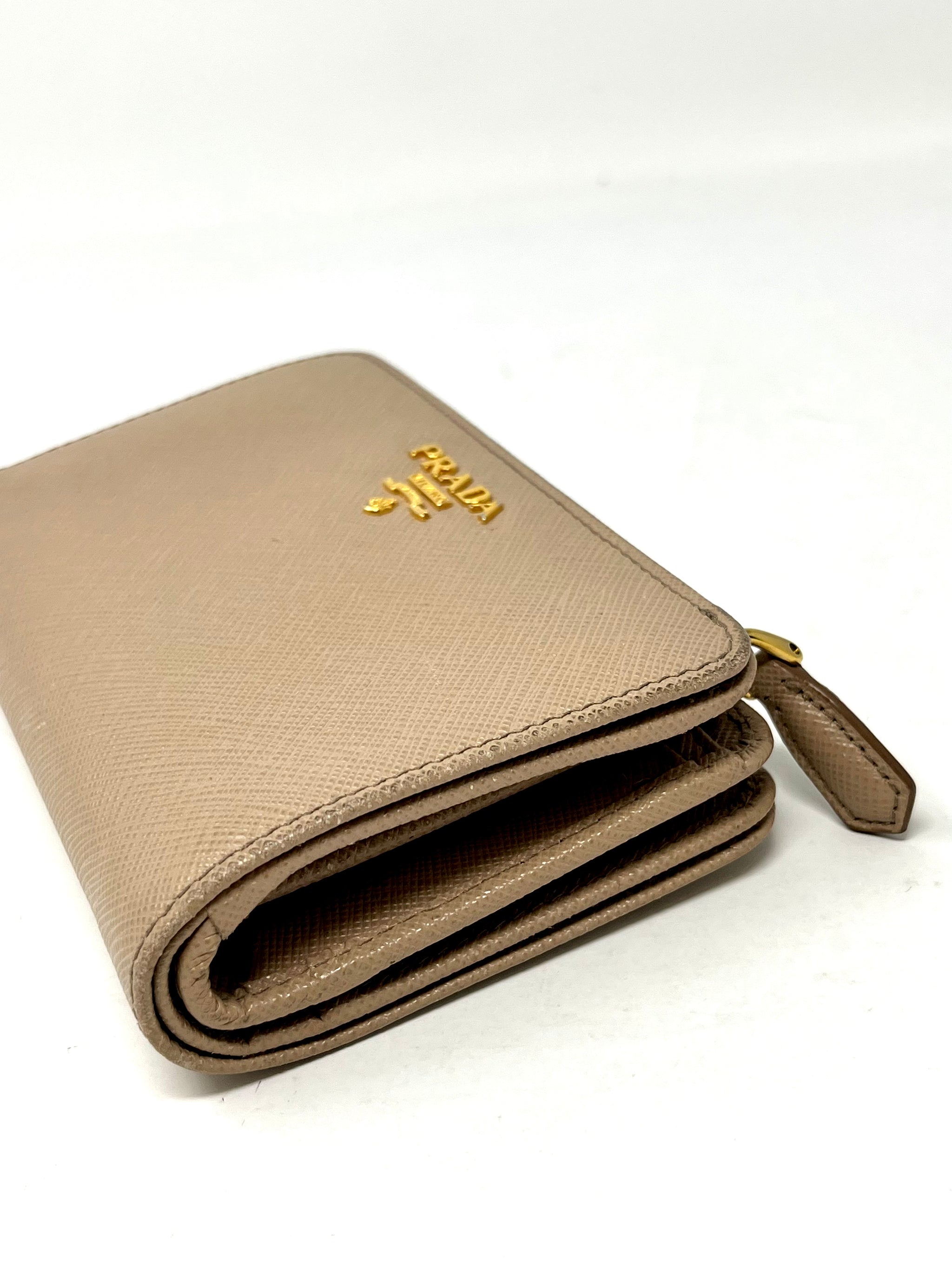 PRADA-Saffiano Leather Zip-Up Wallet – Closet NV Shop
