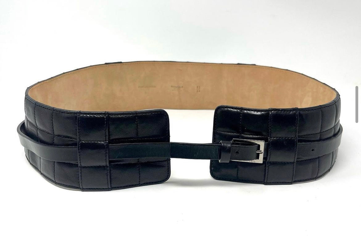 CHANEL: black leather quilted wide corset belt: Sz 85 – Closet NV Shop